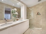 https://images.listonce.com.au/custom/160x/listings/81-evans-street-port-melbourne-vic-3207/759/01087759_img_13.jpg?j6fOotjzGo8