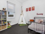 https://images.listonce.com.au/custom/160x/listings/81-high-street-newport-vic-3015/216/01203216_img_07.jpg?Yy2QQZSCD1Y