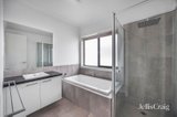 https://images.listonce.com.au/custom/160x/listings/81-lugano-avenue-alfredton-vic-3350/699/01903699_img_08.jpg?fAtfRw_5eD8