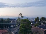 https://images.listonce.com.au/custom/160x/listings/81-newton-avenue-bell-post-hill-vic-3215/915/01698915_img_11.jpg?p71s9jXhdAM