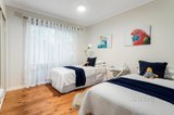 https://images.listonce.com.au/custom/160x/listings/81-pine-road-mooroolbark-vic-3138/017/01573017_img_13.jpg?rNIMaKSGynU