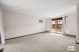 https://images.listonce.com.au/custom/160x/listings/81-richardson-drive-mornington-vic-3931/863/01942863_img_10.jpg?BQsdOlaibT4