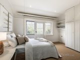 https://images.listonce.com.au/custom/160x/listings/81-st-georges-road-toorak-vic-3142/471/00889471_img_11.jpg?hxl2QiLKpbg