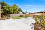 https://images.listonce.com.au/custom/160x/listings/81-tahara-street-hamlyn-heights-vic-3215/283/01631283_img_12.jpg?9AV2rYammJ0