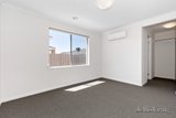 https://images.listonce.com.au/custom/160x/listings/81-willoby-drive-alfredton-vic-3350/471/01611471_img_07.jpg?Kip41l67pac