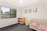 https://images.listonce.com.au/custom/160x/listings/810-12-ray-street-croydon-vic-3136/677/01886677_img_09.jpg?LIr1I8_TVgs