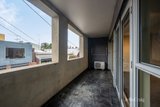 https://images.listonce.com.au/custom/160x/listings/8103-rose-street-fitzroy-vic-3065/112/01908112_img_05.jpg?9TabZkMxX1M