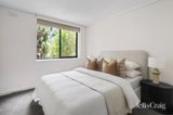 https://images.listonce.com.au/custom/160x/listings/811-13-auburn-grove-hawthorn-east-vic-3123/877/01851877_img_07.jpg?aAw7cNnsIzc