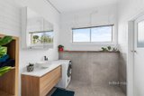 https://images.listonce.com.au/custom/160x/listings/811-13-bertram-street-elsternwick-vic-3185/114/01190114_img_08.jpg?ZdIM-gTTV1g