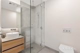 https://images.listonce.com.au/custom/160x/listings/811-vernon-street-croydon-vic-3136/138/01783138_img_06.jpg?2CmsR6CylxM