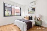 https://images.listonce.com.au/custom/160x/listings/811-vernon-street-croydon-vic-3136/138/01783138_img_07.jpg?M4TM1QkZoME
