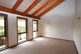 https://images.listonce.com.au/custom/160x/listings/8112-sherlock-road-mooroolbark-vic-3138/869/01740869_img_01.jpg?Lg9Cdy-w5wA