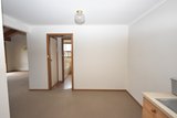 https://images.listonce.com.au/custom/160x/listings/8112-sherlock-road-mooroolbark-vic-3138/869/01740869_img_04.jpg?xXYxUx8M3q4