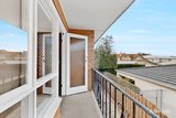 https://images.listonce.com.au/custom/160x/listings/812-sydney-street-murrumbeena-vic-3163/529/01751529_img_06.jpg?m-AlUREN07c