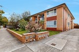 https://images.listonce.com.au/custom/160x/listings/812-sydney-street-murrumbeena-vic-3163/529/01751529_img_13.jpg?oqa3rHEO_mY