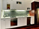 https://images.listonce.com.au/custom/160x/listings/8129-133-ormond-esplanade-elwood-vic-3184/727/01793727_img_05.jpg?7k68ASp5MTg
