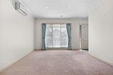 https://images.listonce.com.au/custom/160x/listings/813-urquhart-street-ballarat-central-vic-3350/773/00857773_img_03.jpg?3j3hLTBCTTg