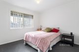 https://images.listonce.com.au/custom/160x/listings/815-cambridge-road-mooroolbark-vic-3138/965/01570965_img_08.jpg?ZxQFIM9rulM