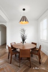 https://images.listonce.com.au/custom/160x/listings/8152-bridport-street-albert-park-vic-3206/996/01750996_img_04.jpg?-i_LxPwAiWk