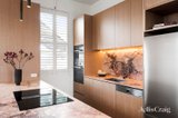 https://images.listonce.com.au/custom/160x/listings/8152-bridport-street-albert-park-vic-3206/996/01750996_img_08.jpg?d27B7cHdIHc