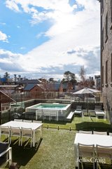 https://images.listonce.com.au/custom/160x/listings/8152-bridport-street-albert-park-vic-3206/996/01750996_img_19.jpg?VvvxDWd3FNw