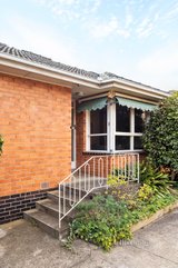 https://images.listonce.com.au/custom/160x/listings/816-fellows-street-hughesdale-vic-3166/016/01522016_img_02.jpg?PbwXTUYjmJw