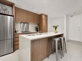 https://images.listonce.com.au/custom/160x/listings/817-pine-avenue-elwood-vic-3184/003/01795003_img_08.jpg?rkzgJJHW4uw