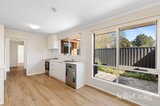https://images.listonce.com.au/custom/160x/listings/819-lower-plenty-road-rosanna-vic-3084/209/01775209_img_03.jpg?gI-TGc3NCfQ
