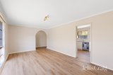https://images.listonce.com.au/custom/160x/listings/819-lower-plenty-road-rosanna-vic-3084/209/01775209_img_04.jpg?s7k0JLWsz_8