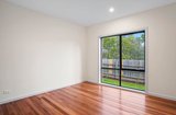 https://images.listonce.com.au/custom/160x/listings/81a-esther-crescent-mooroolbark-vic-3138/422/01849422_img_05.jpg?kNh0CDZpUJg