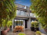 https://images.listonce.com.au/custom/160x/listings/81a-ormond-esplanade-elwood-vic-3184/077/01794077_img_01.jpg?Ams-GNEOYFE