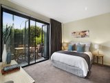 https://images.listonce.com.au/custom/160x/listings/81a-ormond-esplanade-elwood-vic-3184/077/01794077_img_05.jpg?raonwga2tXg