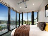 https://images.listonce.com.au/custom/160x/listings/81b-ormond-esplanade-elwood-vic-3184/207/01794207_img_09.jpg?ncUABgdQtIo