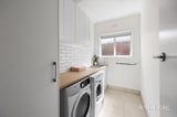 https://images.listonce.com.au/custom/160x/listings/82-alexander-street-seddon-vic-3011/389/01972389_img_14.jpg?4XEeJMrSH3s