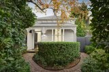https://images.listonce.com.au/custom/160x/listings/82-chomley-street-prahran-vic-3181/381/01718381_img_01.jpg?L2_idz9jZmQ