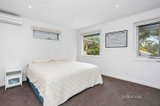 https://images.listonce.com.au/custom/160x/listings/82-graham-street-newport-vic-3015/409/01585409_img_09.jpg?mK5E3Hf-p9k