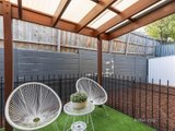https://images.listonce.com.au/custom/160x/listings/82-mcleod-street-doncaster-vic-3108/531/01672531_img_09.jpg?E1xMFBefwp8