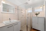 https://images.listonce.com.au/custom/160x/listings/82-mullum-mullum-road-ringwood-vic-3134/811/01811811_img_03.jpg?zFvI98nCLGs