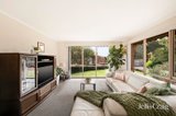 https://images.listonce.com.au/custom/160x/listings/82-partridge-way-mooroolbark-vic-3138/558/01888558_img_02.jpg?vTVNTKaXcMk