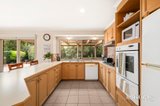 https://images.listonce.com.au/custom/160x/listings/82-partridge-way-mooroolbark-vic-3138/558/01888558_img_03.jpg?dOIBAheILDs
