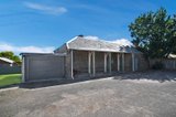 https://images.listonce.com.au/custom/160x/listings/82-piper-street-kyneton-vic-3444/856/00165856_img_08.jpg?f3xlfjALAA4