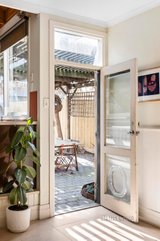 https://images.listonce.com.au/custom/160x/listings/82-queen-street-reservoir-vic-3073/447/01423447_img_14.jpg?AJF5nxFMrZU