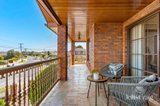 https://images.listonce.com.au/custom/160x/listings/82-riviera-road-avondale-heights-vic-3034/192/01979192_img_12.jpg?1OJ5CJxd6mk