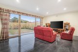 https://images.listonce.com.au/custom/160x/listings/82-rowen-street-glen-iris-vic-3146/913/00556913_img_04.jpg?Fkcjp46sIvU