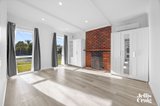 https://images.listonce.com.au/custom/160x/listings/82-wangarra-road-frankston-vic-3199/094/01726094_img_06.jpg?ZIIr6Ev1kPM