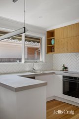 https://images.listonce.com.au/custom/160x/listings/8205-grange-road-glen-huntly-vic-3163/234/01975234_img_14.jpg?tTGcvRDIH5o
