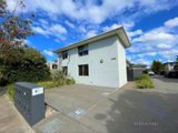 https://images.listonce.com.au/custom/160x/listings/8208-gillies-street-fairfield-vic-3078/753/01849753_img_06.jpg?lUcxdQOaQ18