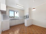 https://images.listonce.com.au/custom/160x/listings/820a-hughendon-road-st-kilda-east-vic-3183/469/01793469_img_03.jpg?AWZm6CiYxqE