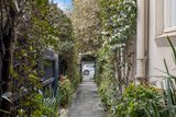 https://images.listonce.com.au/custom/160x/listings/821-elphin-grove-hawthorn-vic-3122/460/01739460_img_08.jpg?bfNxRTSU-OQ
