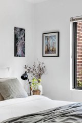 https://images.listonce.com.au/custom/160x/listings/8211-weston-street-brunswick-east-vic-3057/226/01477226_img_16.jpg?q_yyUJPw7sc